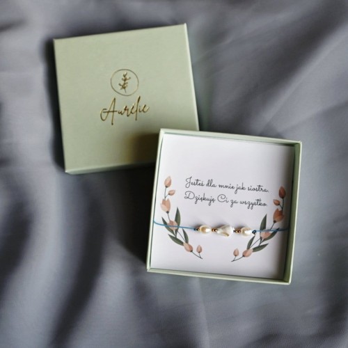 Bransoletka dla przyjaciółki z muszelką i perłami 