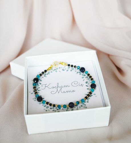 Bransoletka ze spineli, apatytów i nocy Kairu 