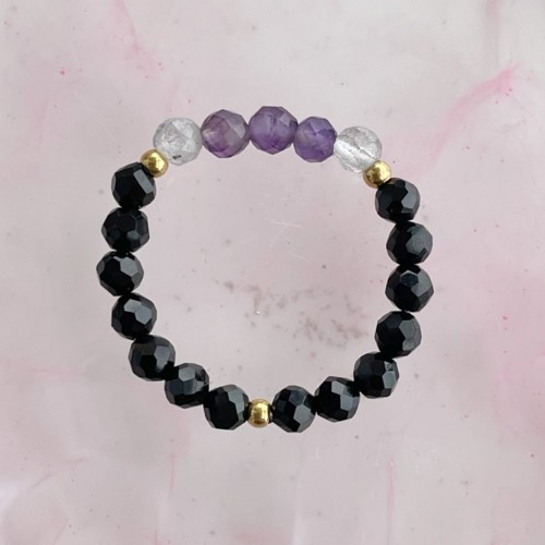 Pierścionek elastyczny "Luna" z ametystu, spektrolitu i krzemienia