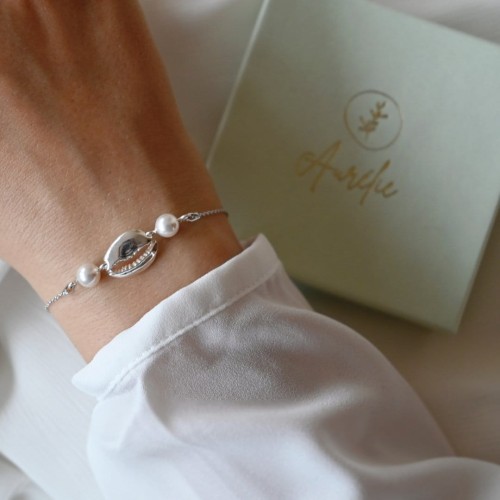 Bransoletka perły Swarovski z muszelką ze srebra 925